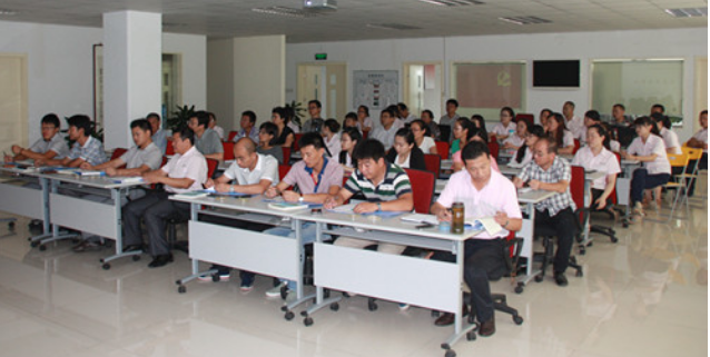 公司组织水稻基础知识押球官网平台培训